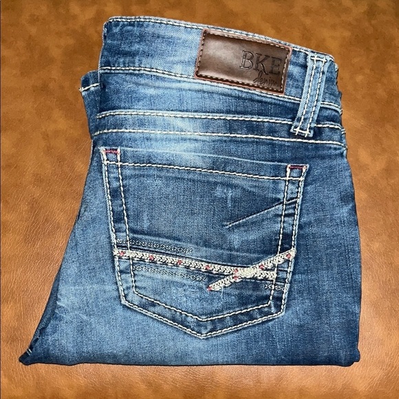 BKE Denim Sabrina Low Rise Straight Size 28R - Picture 3 of 16